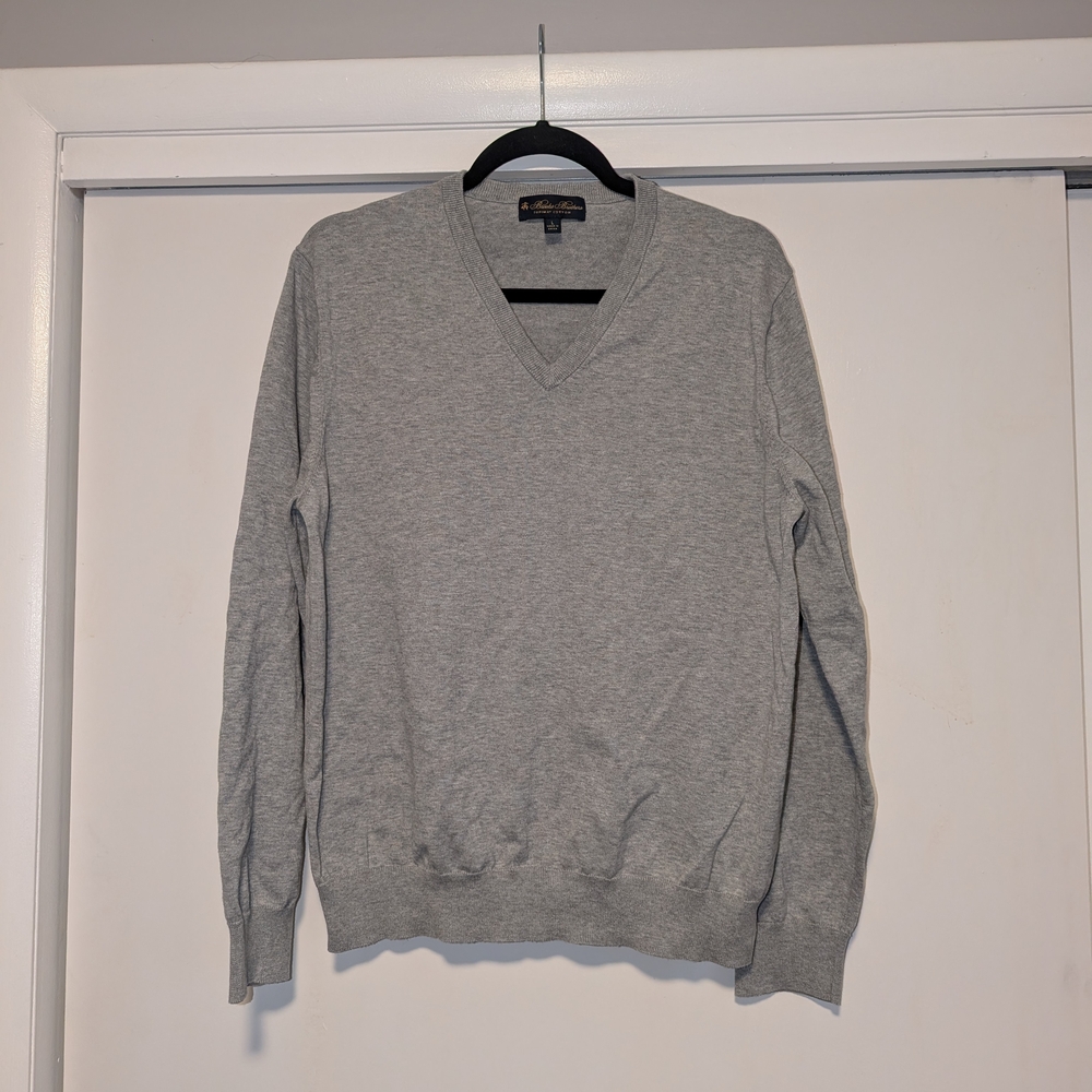 Brooks Brothers Light Gray V-Neck Cotton Sweater